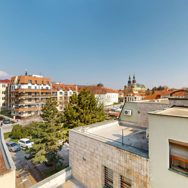 PREDAJ | 3-izbový byt priamo v srdci Trnavy – skvelý potenciál