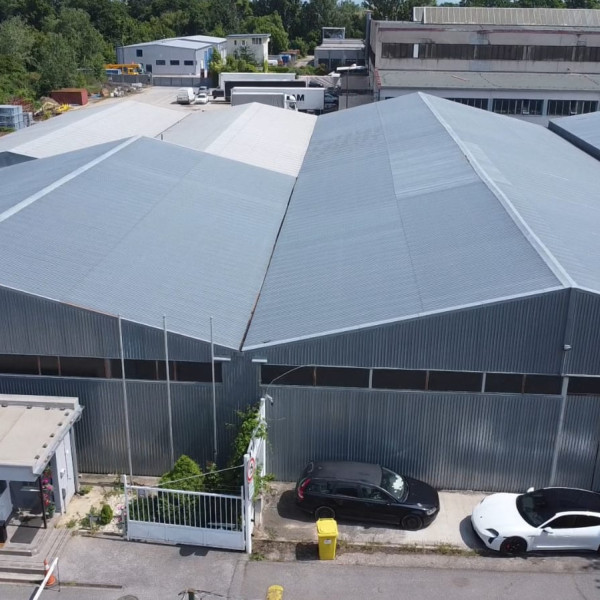 PREDAJ | Rozsiahla hala s veľkým pozemkom – Trnava, Skladová ulica