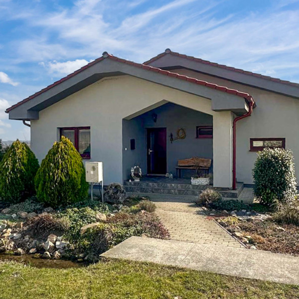 NOVOSTAVBA V DOLNÝCH OREŠANOCH