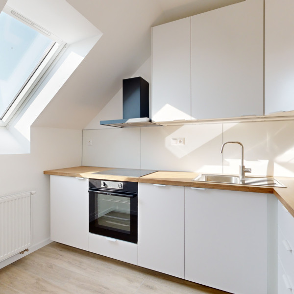 PRENÁJOM / 1-izbový byt so spacím kútom a parkovacím miestom